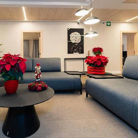 Dorm4You Arena 2 Valencia Eksteriør bilde
