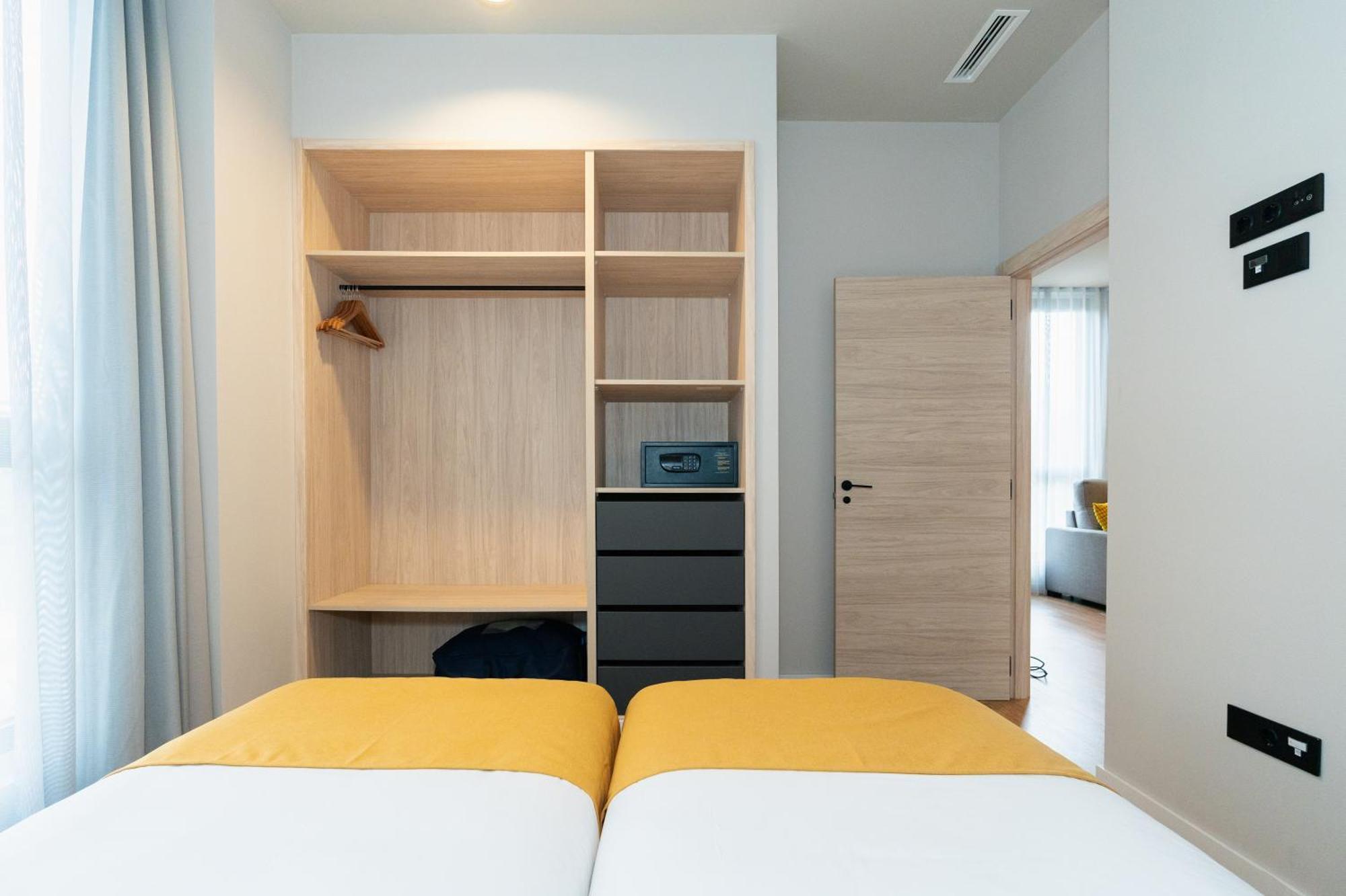 Dorm4You Arena 2 Valencia Eksteriør bilde