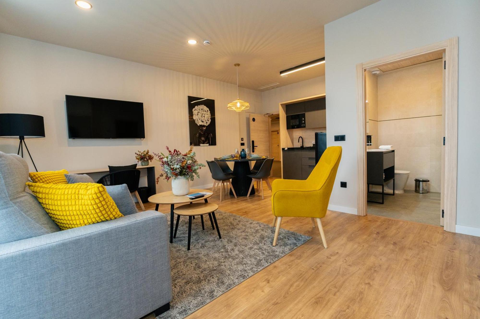 Dorm4You Arena 2 Valencia Eksteriør bilde