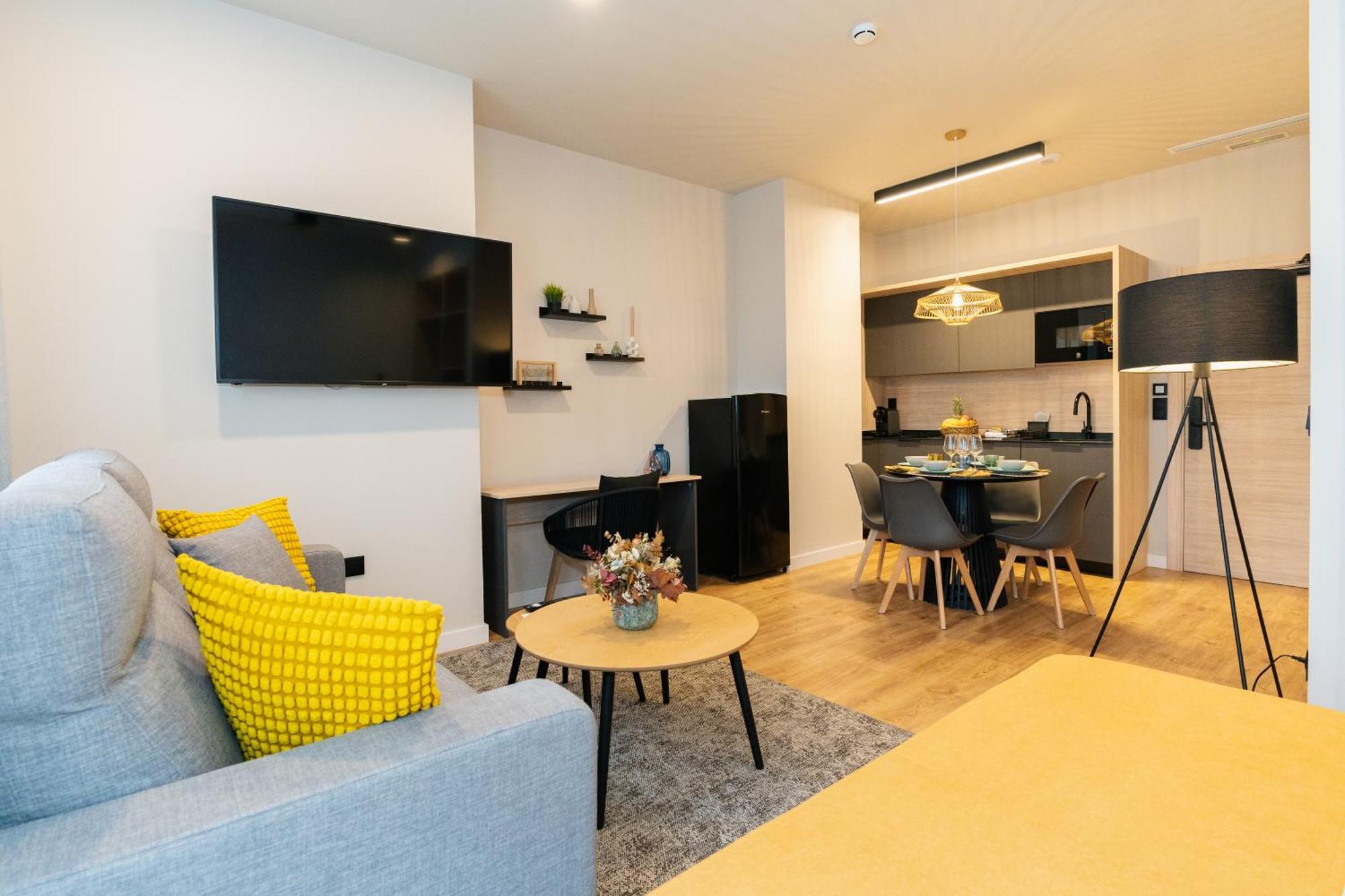Dorm4You Arena 2 Valencia Eksteriør bilde